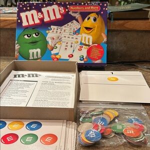 M&M'S Educational Board Game - Red, Yellow, Green